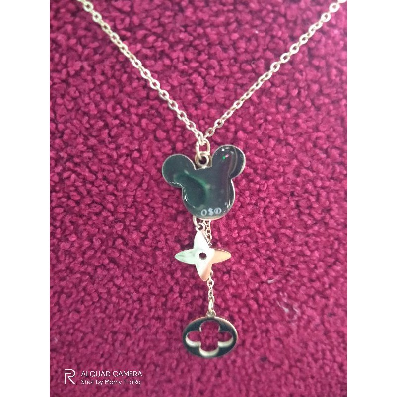 kalung LV mickey