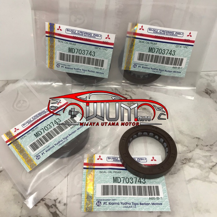 OIL SEAL TRANSMISI REAR SIL KOPEL TRANSMISI BELAKANG L300 DIESEL L039