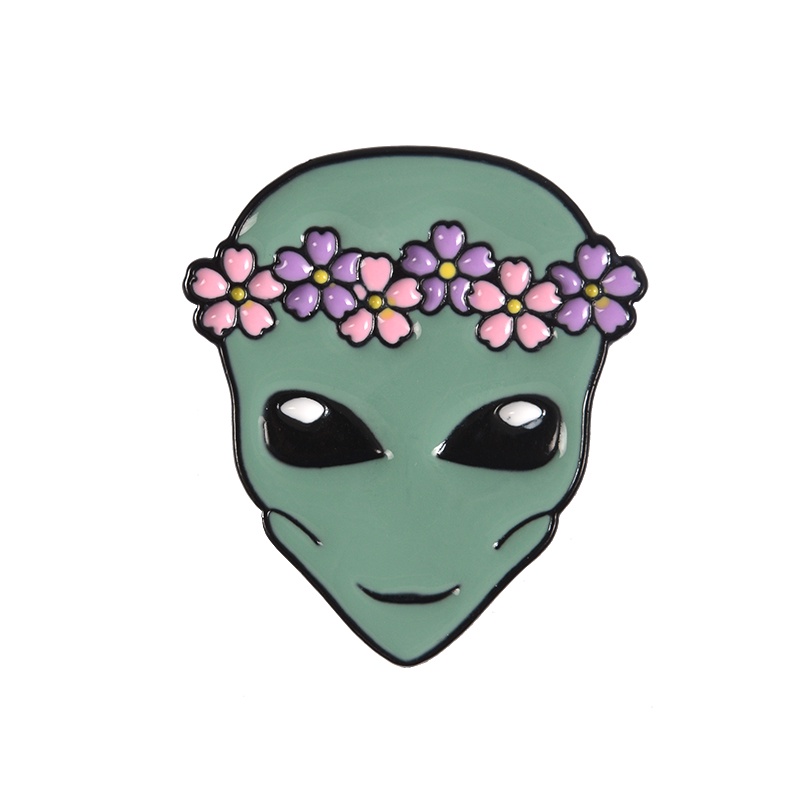 Bros Pin Enamel Bentuk Alien Luar Angkasa Hijau Untuk Geeks / Him / Her