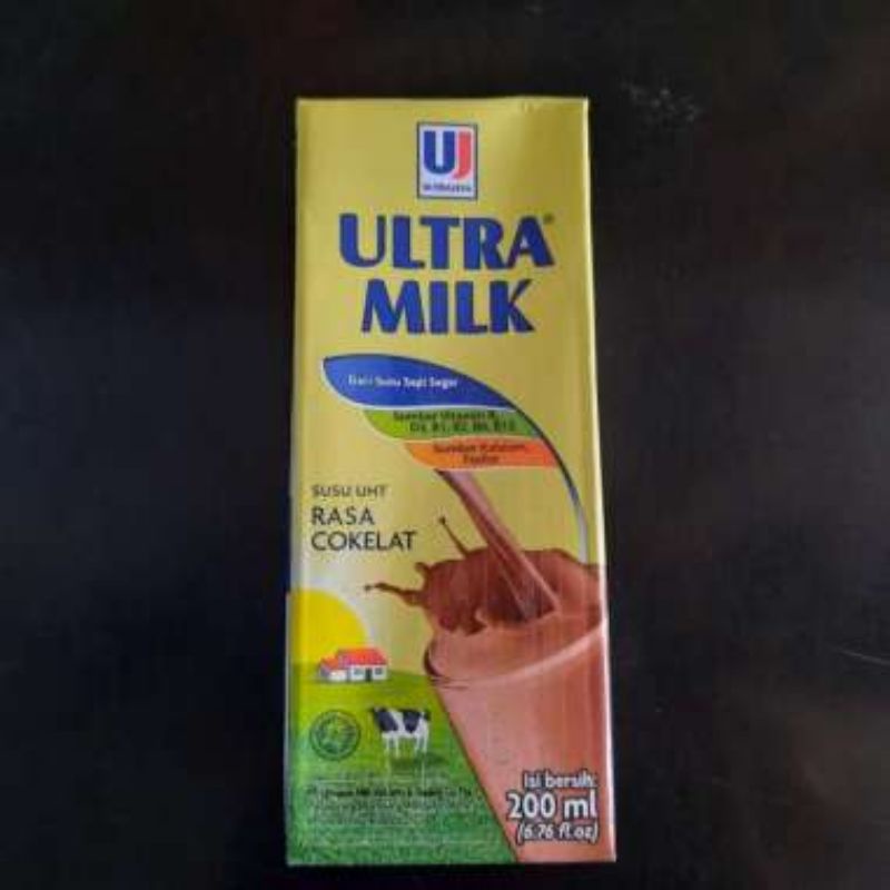 

Ultra Milk UHT Cokelat 200ml