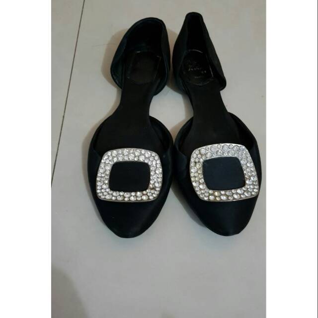 Flat shoes sepatu Roger de vivier ori authentic