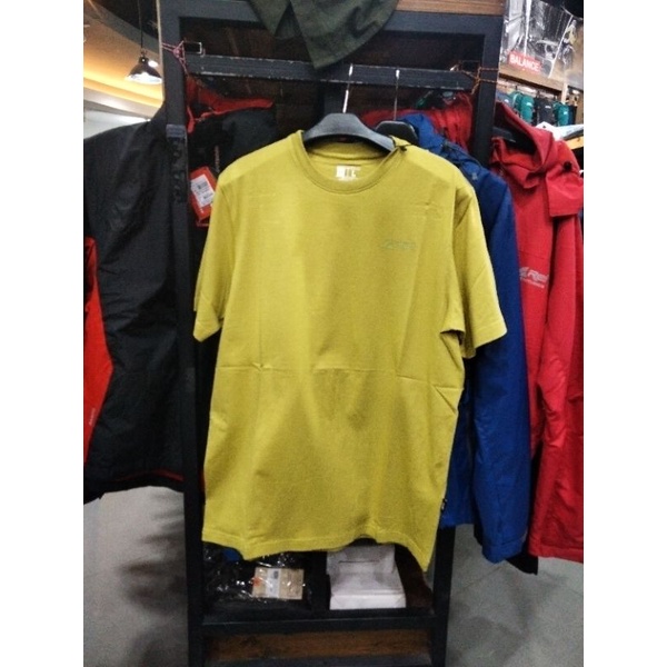 BAJU KAOS AREI ROVER MAN