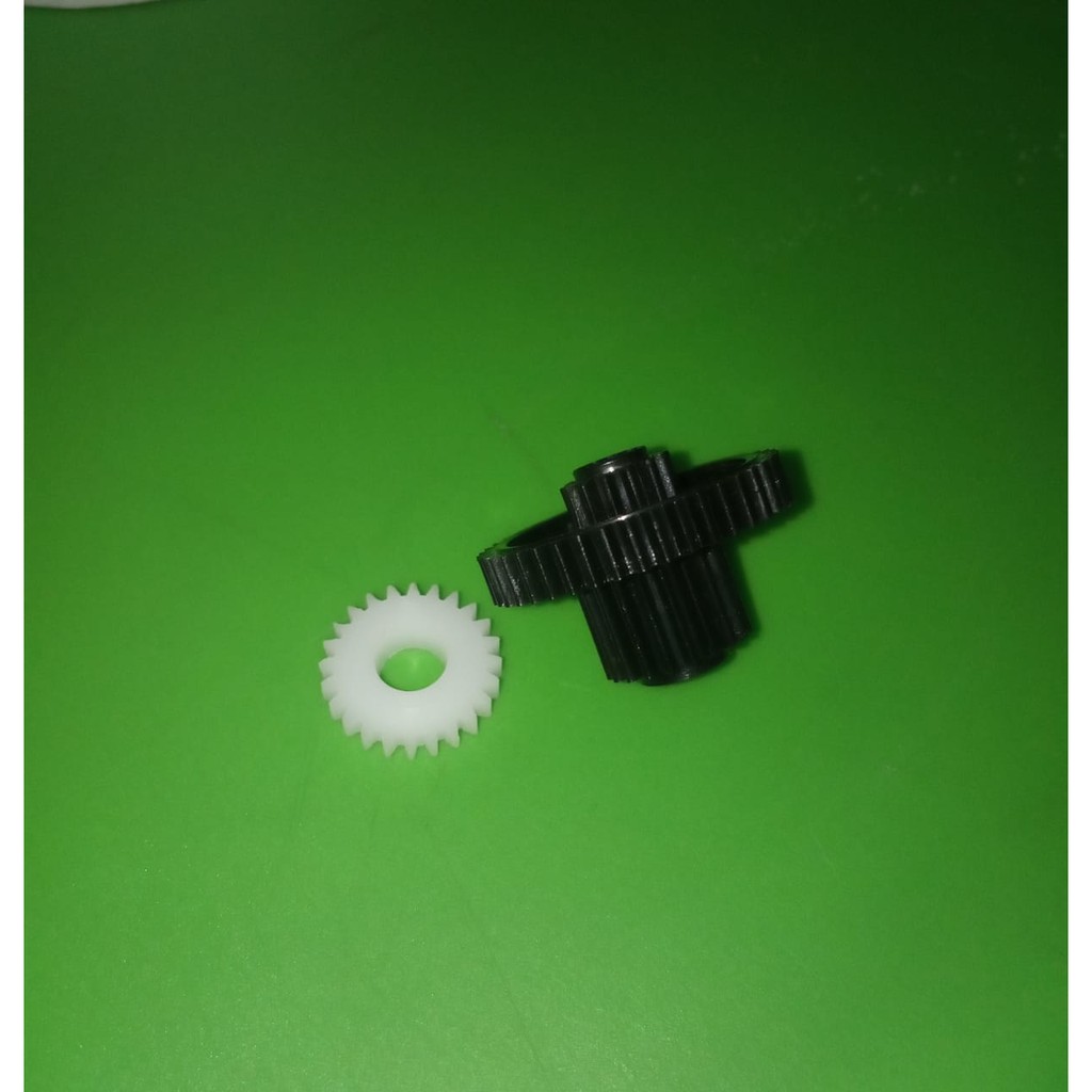 gear pembuangan toner unit drum IR 5000 1 set ir 6570