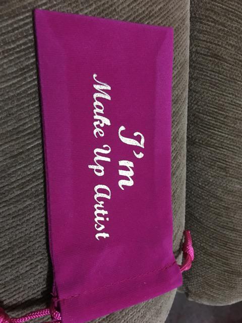 Pouch Kantong Serut Bahan Bludru (beludru Polos)