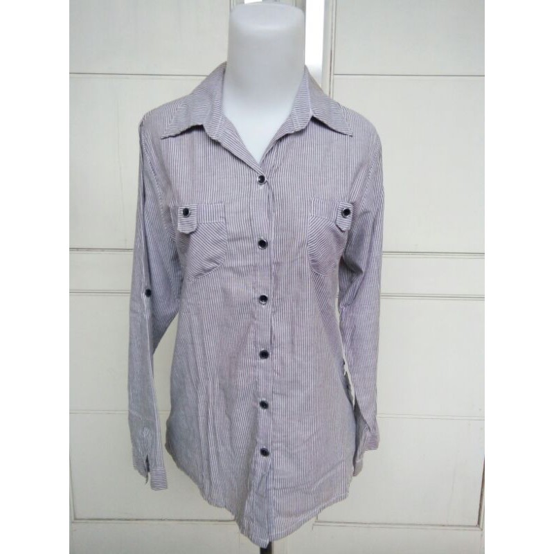 KEMEJA WANITA GARIS GARIS ABU ABU BIRU MERAH