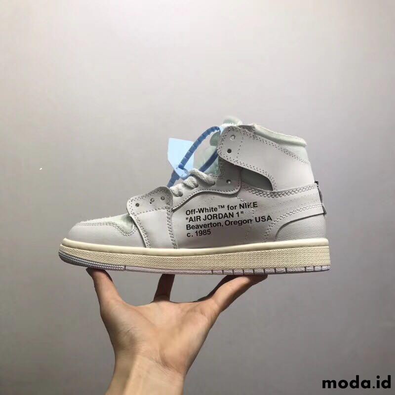 converse off white zip tie