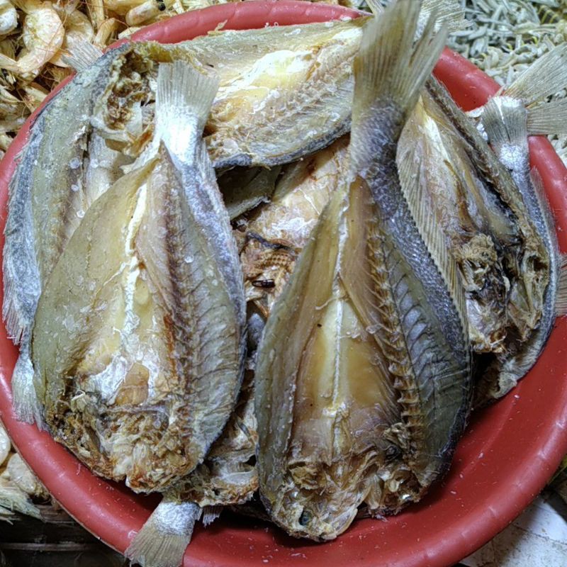 

Ikan asin belah