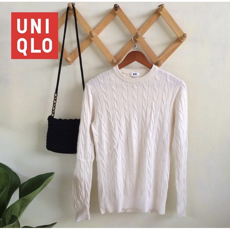 PRELOVED KNIT KEPANG UNIQLO