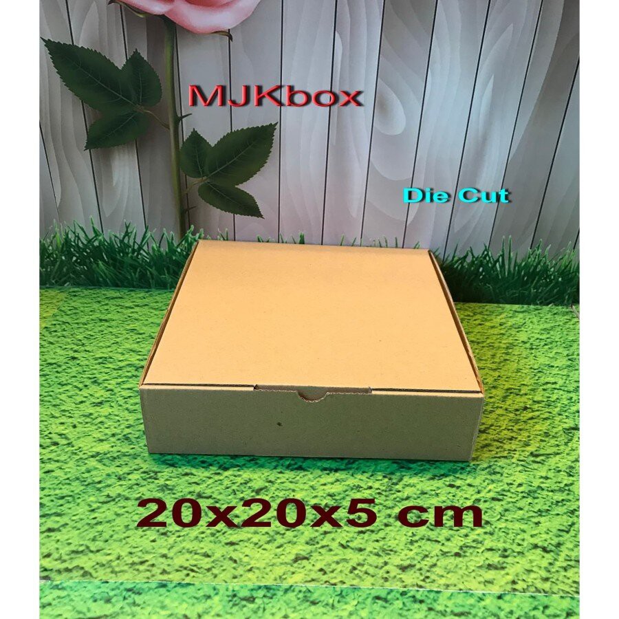 

Kotak kardus karton Uk. 20x20x5 cm............Die Cut