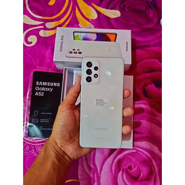 Samsung A52 ram 8/128 second Like New