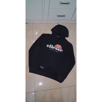 hodie ellese
