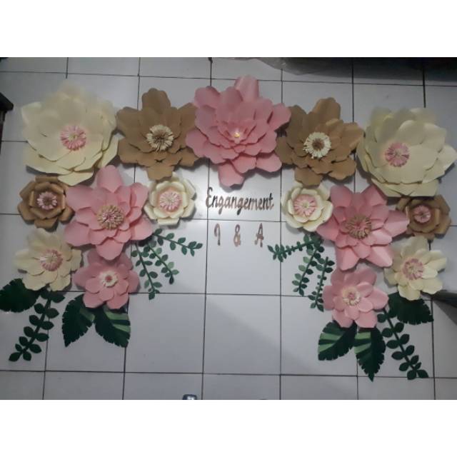 

mooiflowers01 paket c pink,gold dan kuning kentang