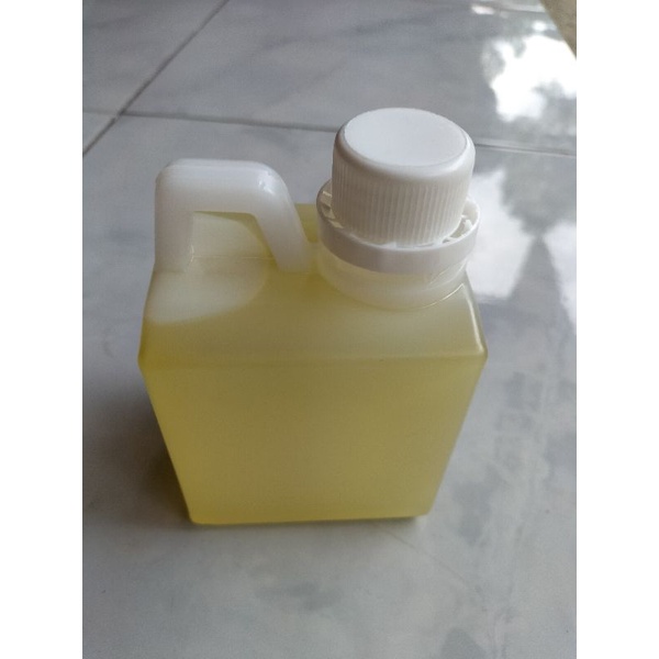 MINYAK SEREH WANGI 100% MURNI,KEMASAN 500 ML TERMURAAAAAH