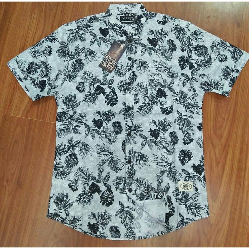 kemeja pantai / kemeja distro