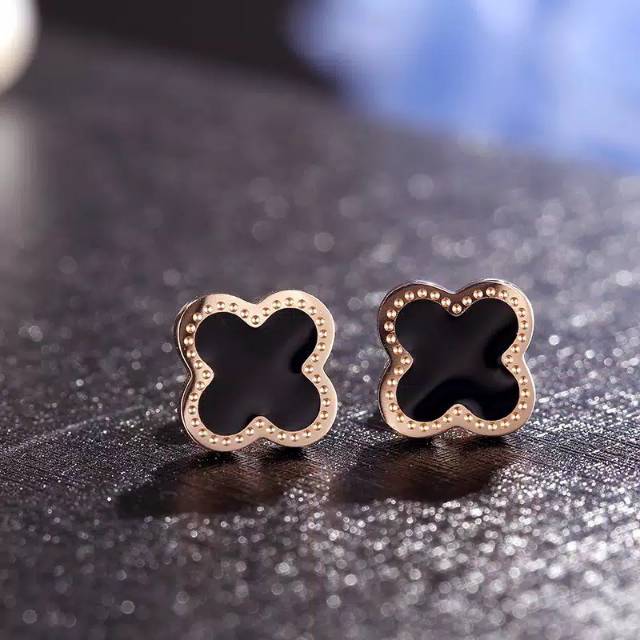 Termurah anting tusuk titanium free ongkir