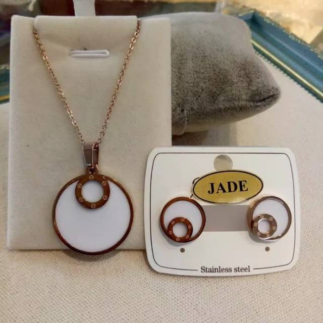 Kalung set Anting Cartier liontin putih  Rs412216 stainlees steel