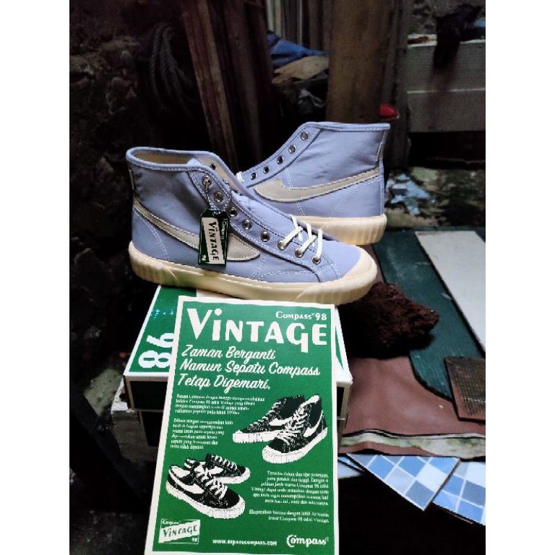 Sepatu Compass Vintage 98 Hi Grey Size 42
