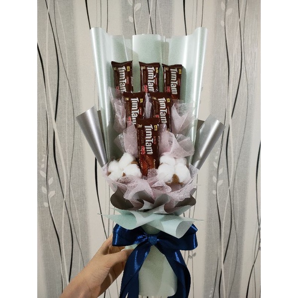 

TimTam Bouquet | Buket Wisuda | Buket Ulang Tahun