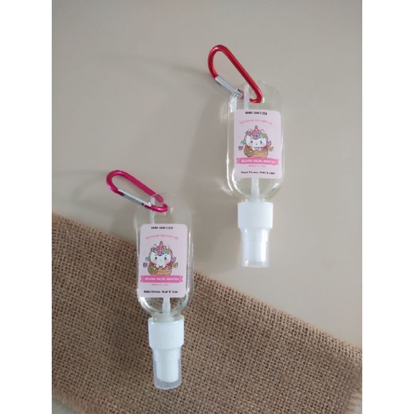 Souvenir Hand Sanitizer Gantung