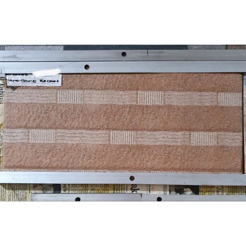 keramik 20x40 dinding teras garasi taman kia sandstone brown