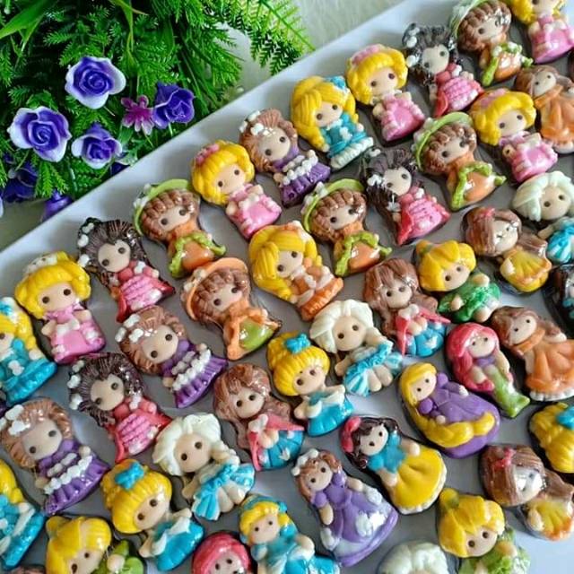 

TERMURAH CHOKLAT KARAKTER (PRALINE)