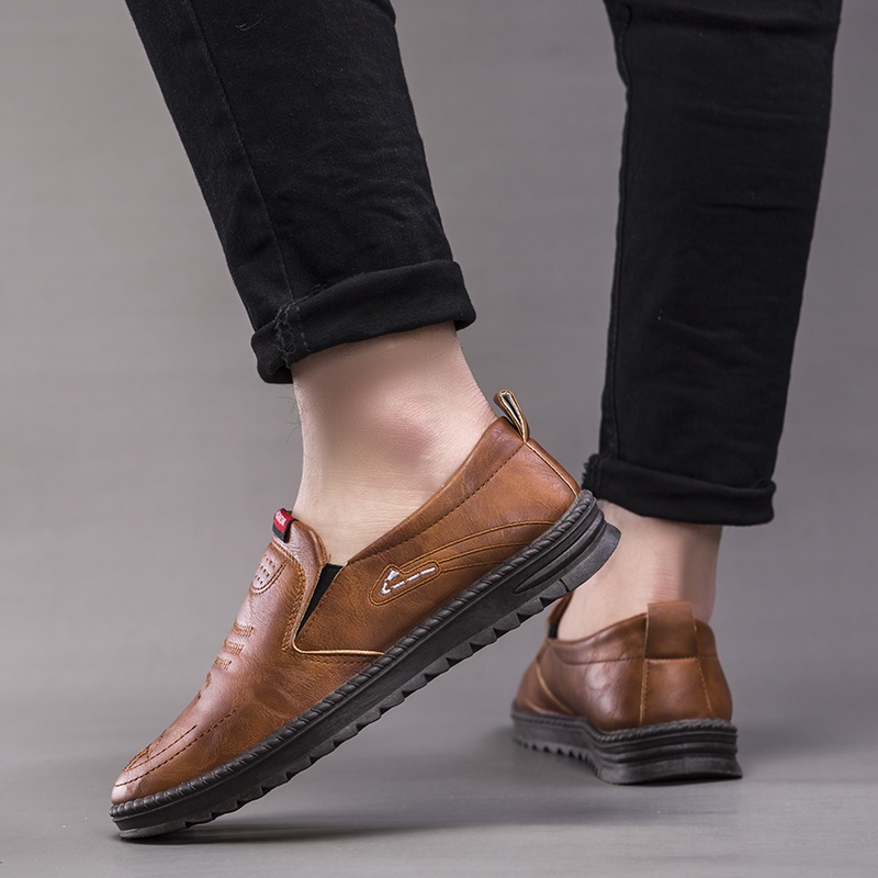 Highland Sepatu Pria Slip On Fashion Sepatu Kerja Kuliah Trendy MC416