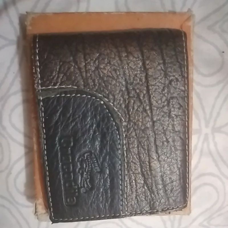 Dompet Crocodile