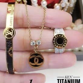 TiTanium set perhiasan wanita W19