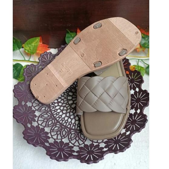 ( GISEL) Sandal BOLONI slop wanita/sandal fashion/sandal santai "TSE.17Ap22y"
