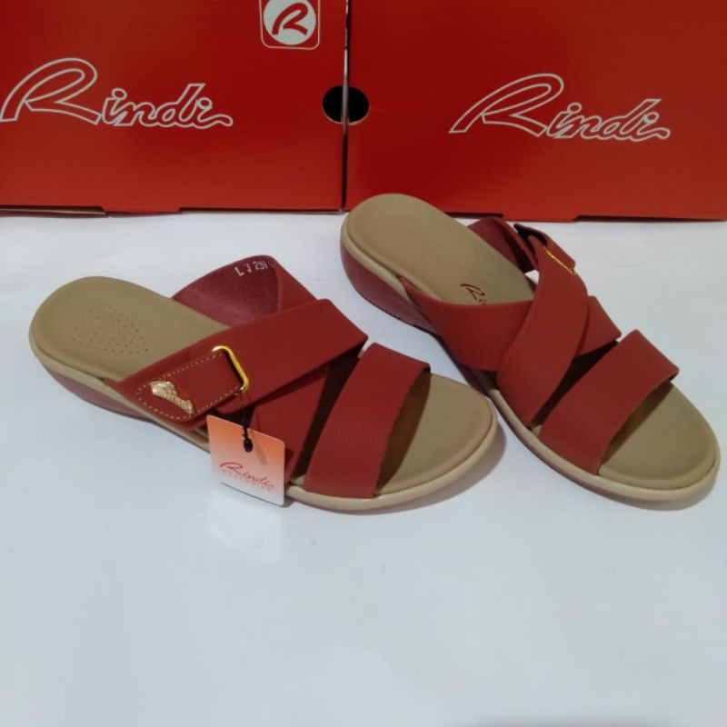 Sandal Rindi Banyak Varian