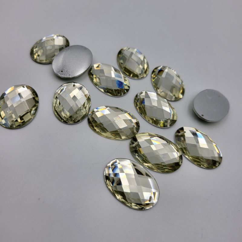 DIAMON RESIN KRISTAL MOTIF OVAL BULAT RATA UKURAN 18X25 WARNA PUTIH BERSIH KUALITAS BAGUS DAN KILAU PER LUSIN