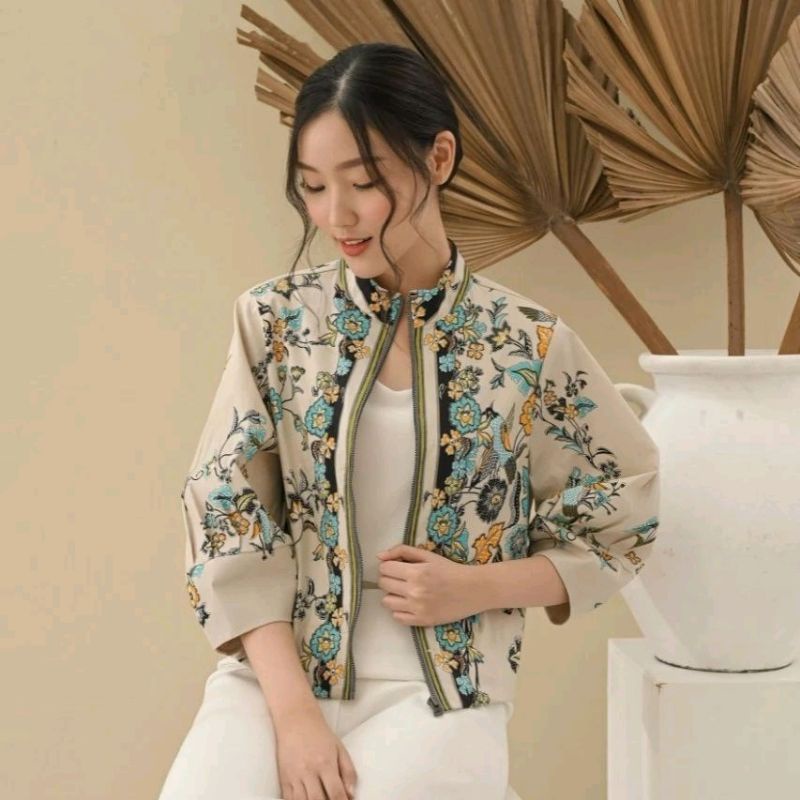 Jaket Bomber Batik / Outer Batik Wanita CARLA #135
