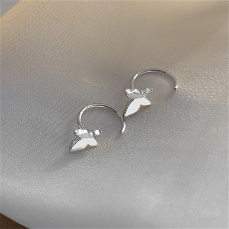 Anting Stud Kait S925 Silver Desain Kupu-Kupu Kecil Gaya Unik Untuk Wanita