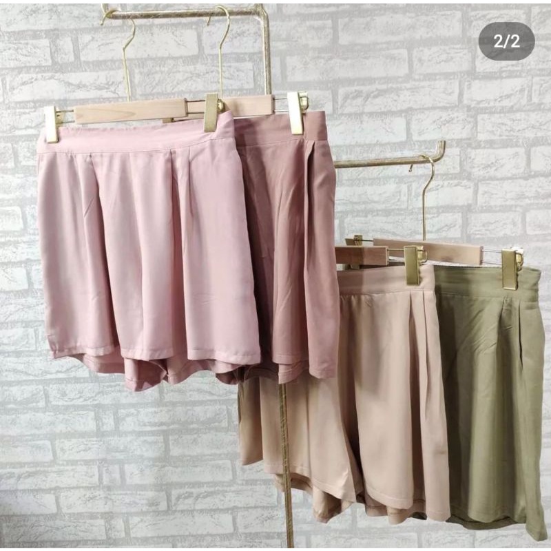 celana pendek rayon - celana kue - hotpants jumbo - celana bigsize - hotpant rayon - celana jumbo