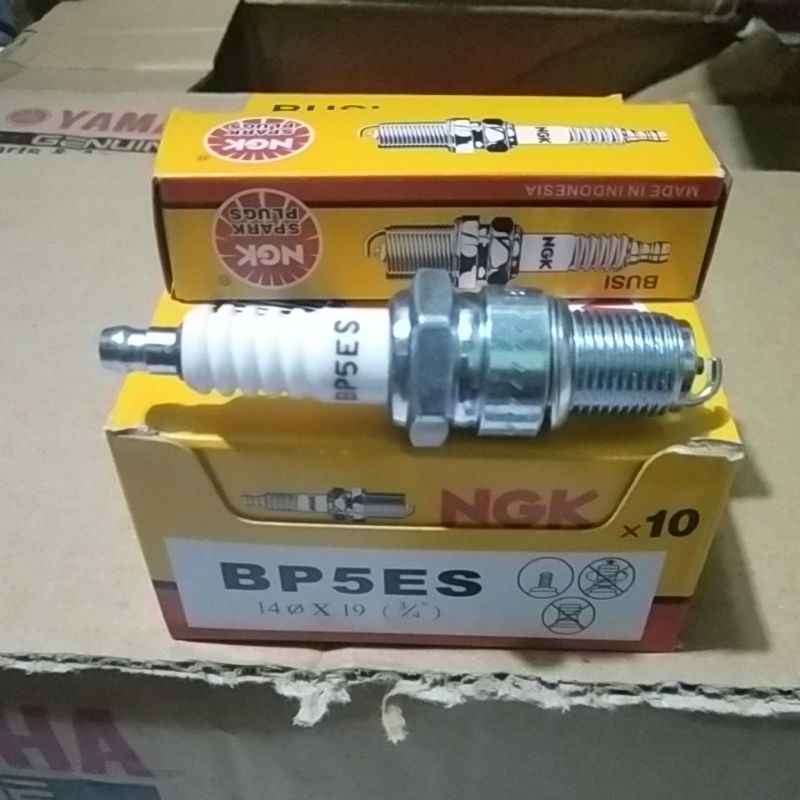 Busi NGK RX-King,ninja 2tak, Vespa,Suzuki satria