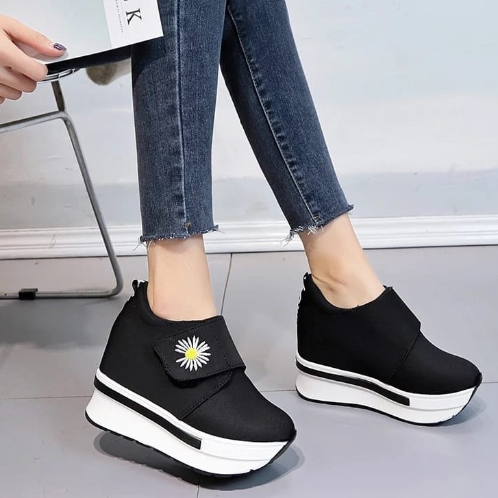 RYS - Vividly Blunt Sepatu Sneakers Wanita Fashion Casual - Ori Import