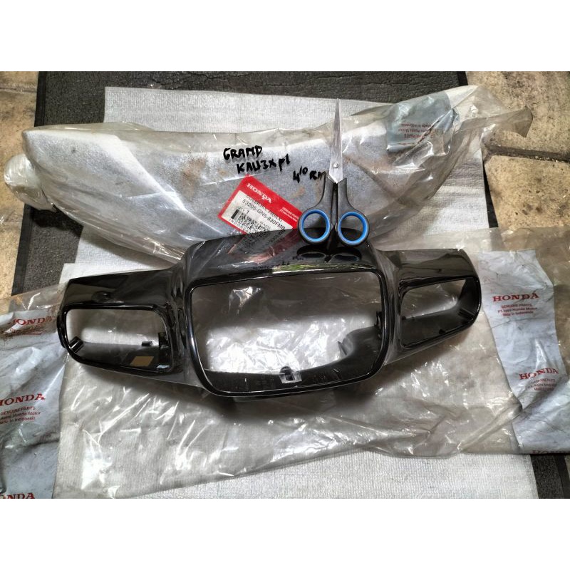 batok lampu depan Honda Grand original