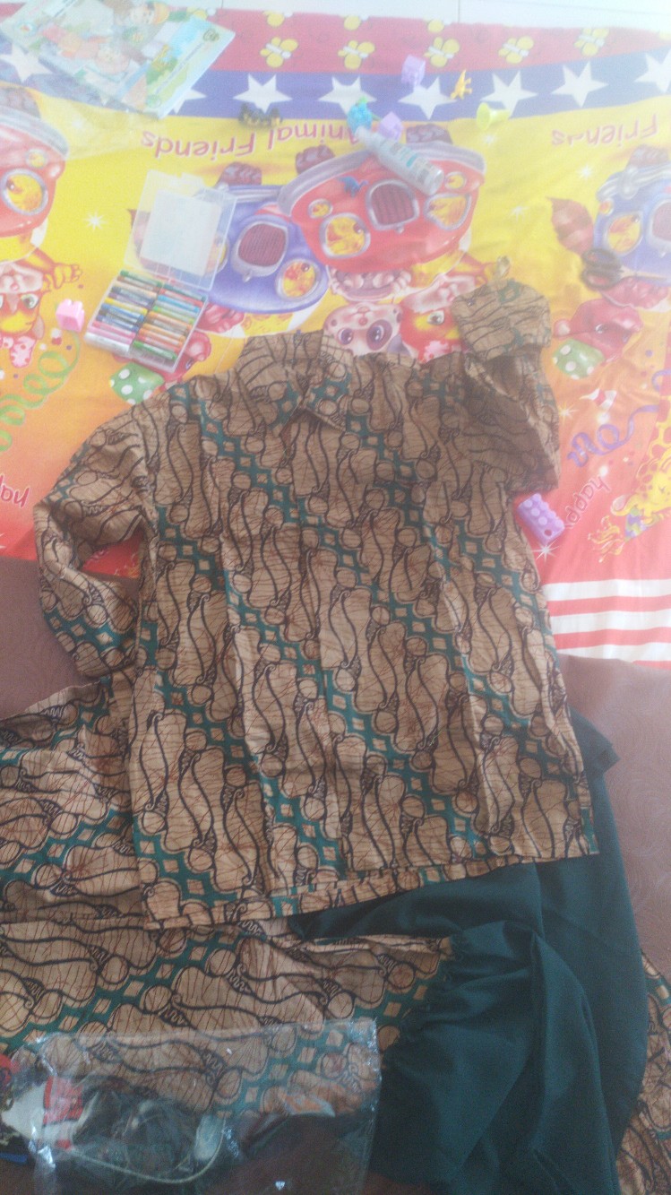 Batik Couple Keluarga Sania Ruffle Ori Ndoro Jowi Dnt Motif Rempel Hijau