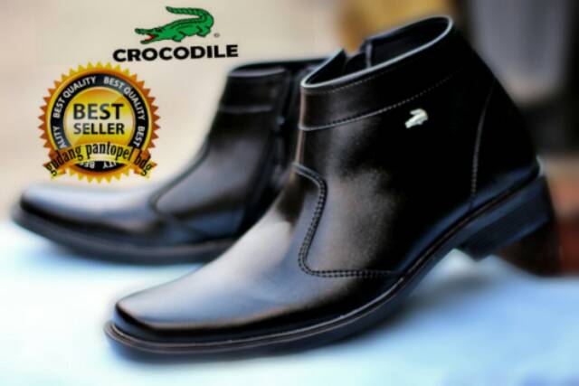 BEST SELLER / TERLARIS / SEPATU PRIA / PANTOPEL / TERMURAH / SEMI BOOTS CROCODILE SLETING HTM