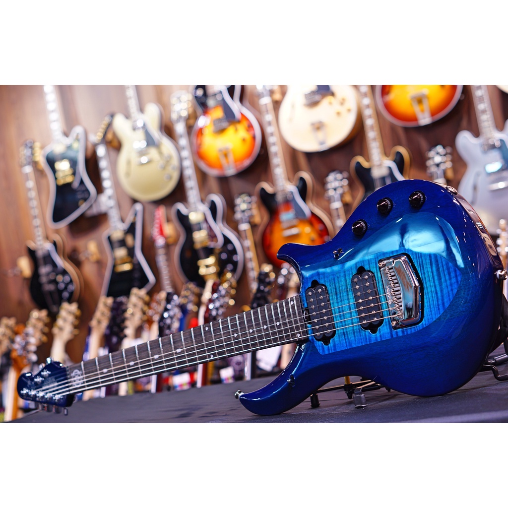 Ernie Ball Music Man John Petrucci Majesty 7-string - Blue Honu M12275