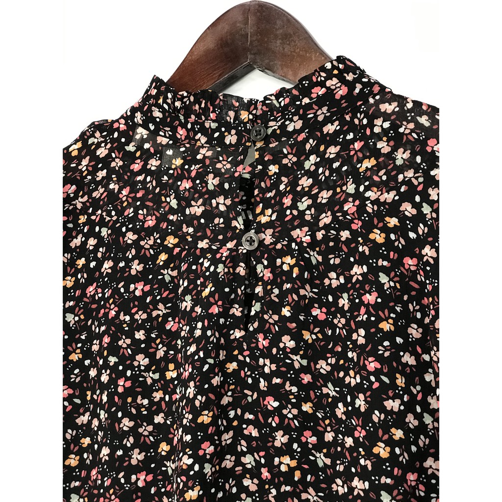 Blouse Wanita - LOFT Eyelet Flutter Shell Original-4