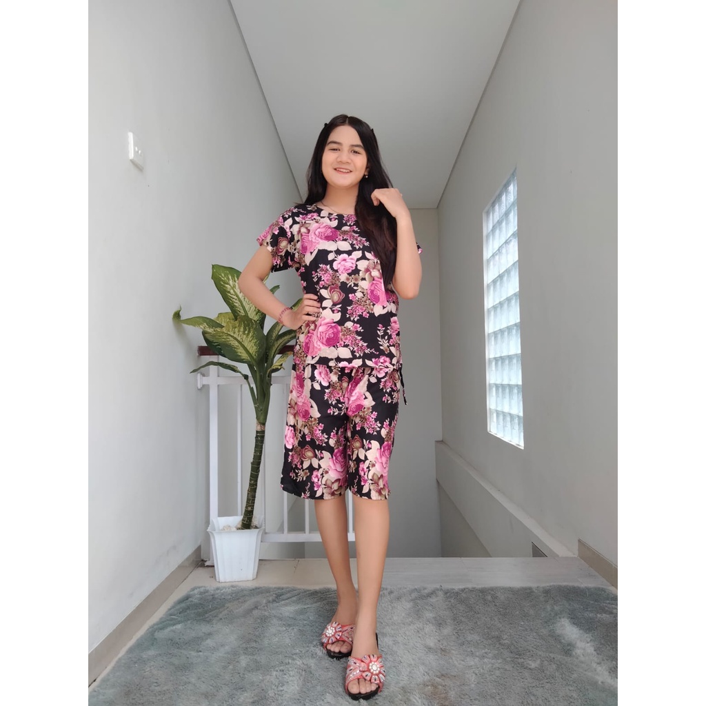 Piyama Pendek Cindy Rayon Super 03-HITAM ORCHID