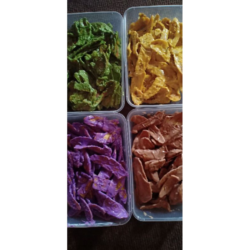

keripik pisang lumer box 500 ml