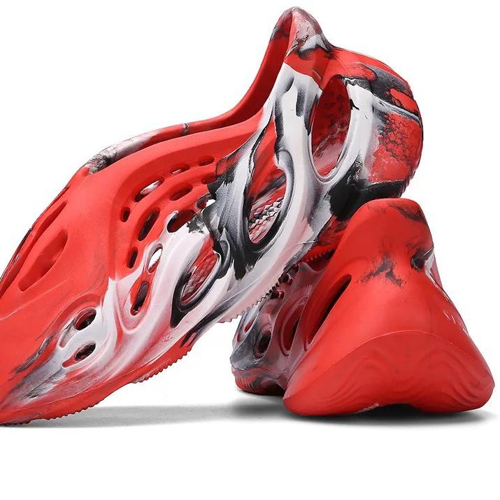 yeezy sandals foam runner