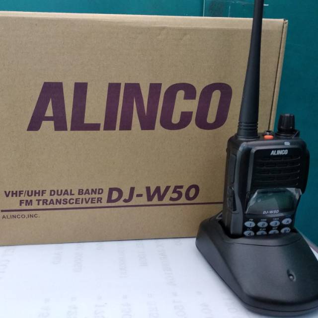 HT ALINCO DJ-W50 DUAL BAND