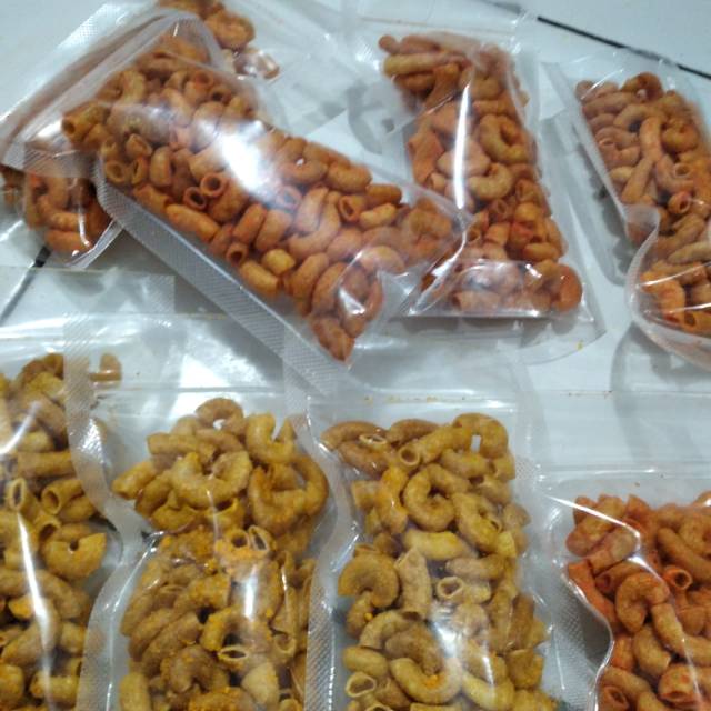 

(MURAH) MAKARONI BALADO/JAGUNG 50GR