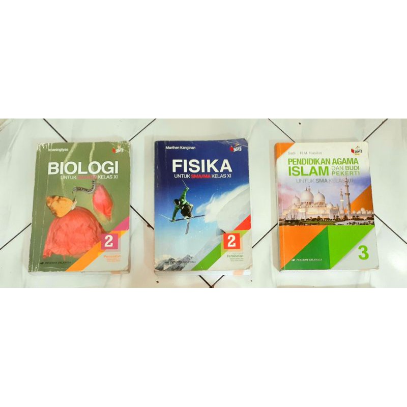 Preloved Buku Paket SMA Erlangga Kurikulum 2013 Biologi kelas 11, Fisika kelas 11, PAI kelas 12