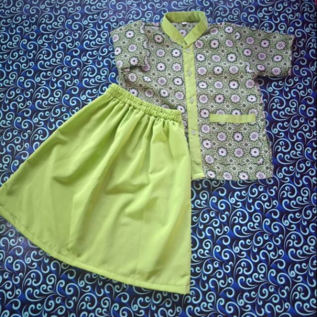 Seragam batik hijau anak TK dan PAUD menarik dan lucu