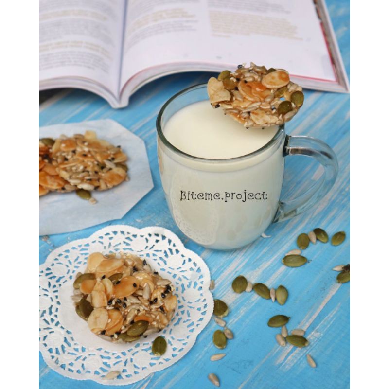 

Healthy granola cookies / florentine cookies - snack sehat