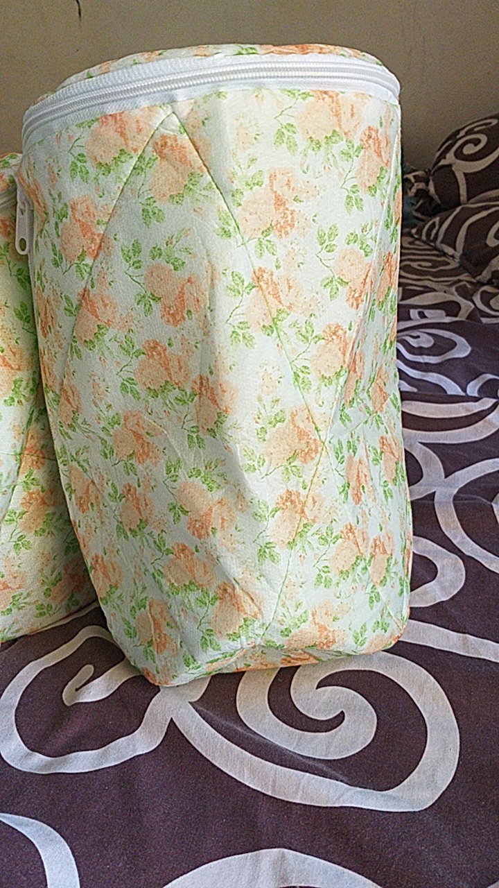 Dengan Lapis Busa Sarung Piring 21cm